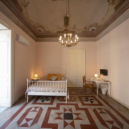 Sicilian Mood - Bed And Breakfast Катания Экстерьер фото