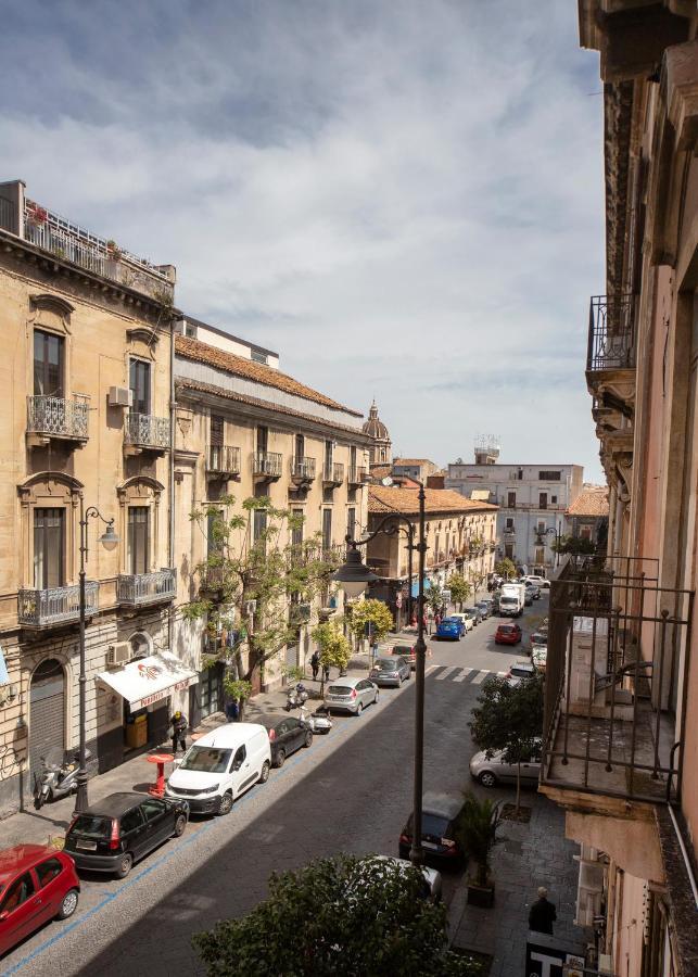 Sicilian Mood - Bed And Breakfast Катания Экстерьер фото